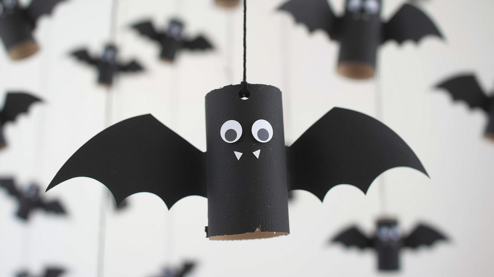 Toilet Paper Roll Halloween Bats - Easy Halloween craft tutorial taking 55 minutes